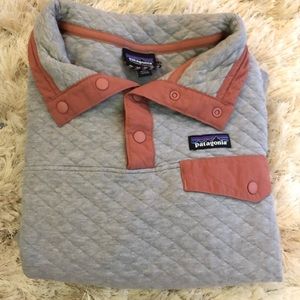 Patigonia quilted pullover